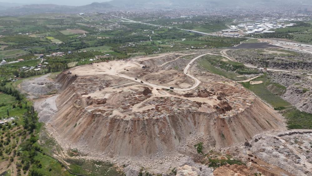 Deprem Enkazı (2)