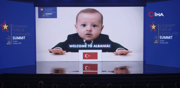 Erdoğan Çocukluk