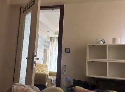 Günlük Kiralık Apartta Gizli Kamera Skandalı! (1)