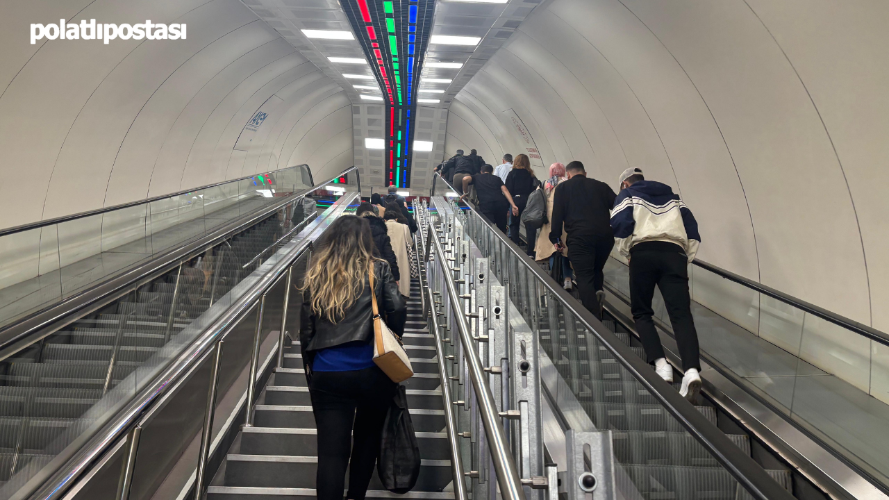 Keçiören Metrosunda Çözülmeyen Sorun! Her Sabah Aynı Manzara (1)