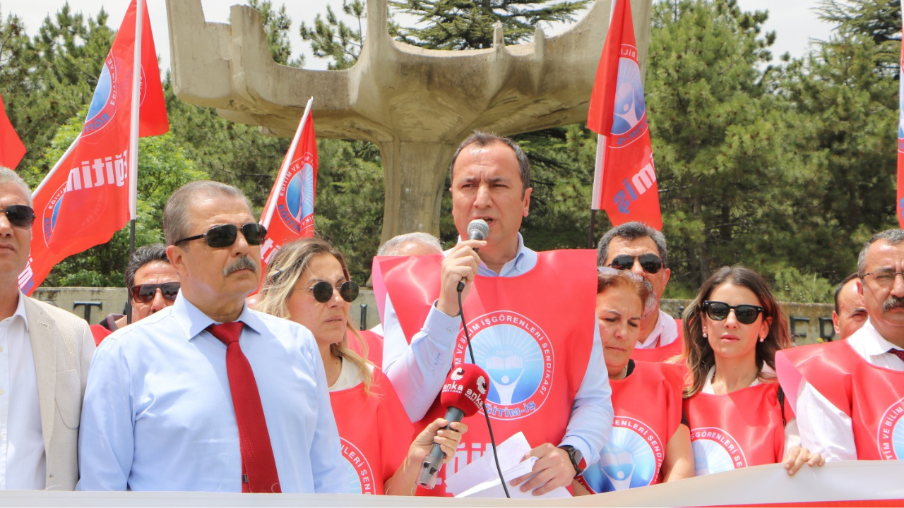 Odtü'nün Önünde Ses Yükseltildi Üniversiteler Alarm Veriyor (1)