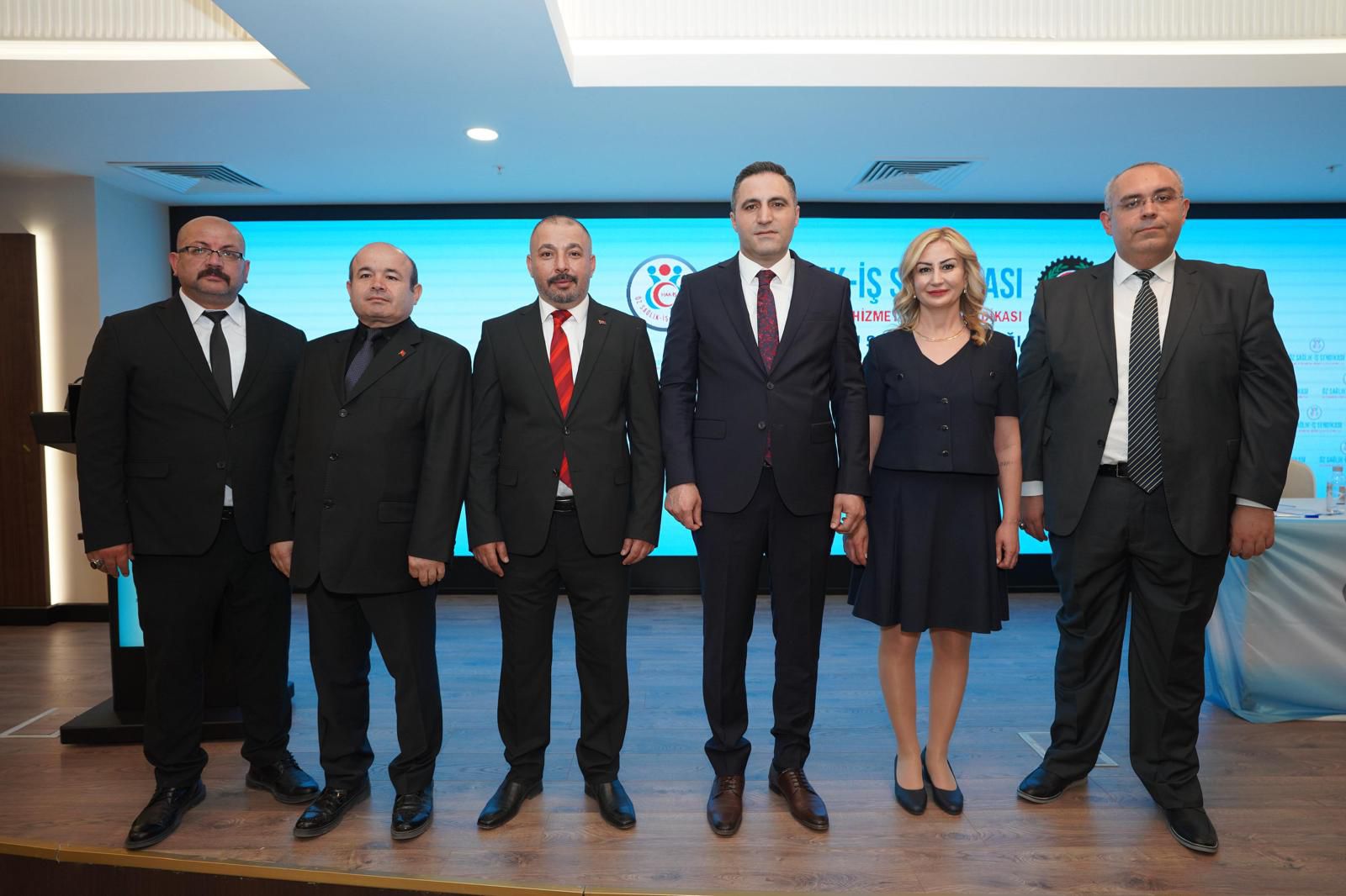 Öz Sağlık İş Ankara 2 No’lu Şube Genel Kurulu’nda Yener Öztürk Güven Tazeledi (3)