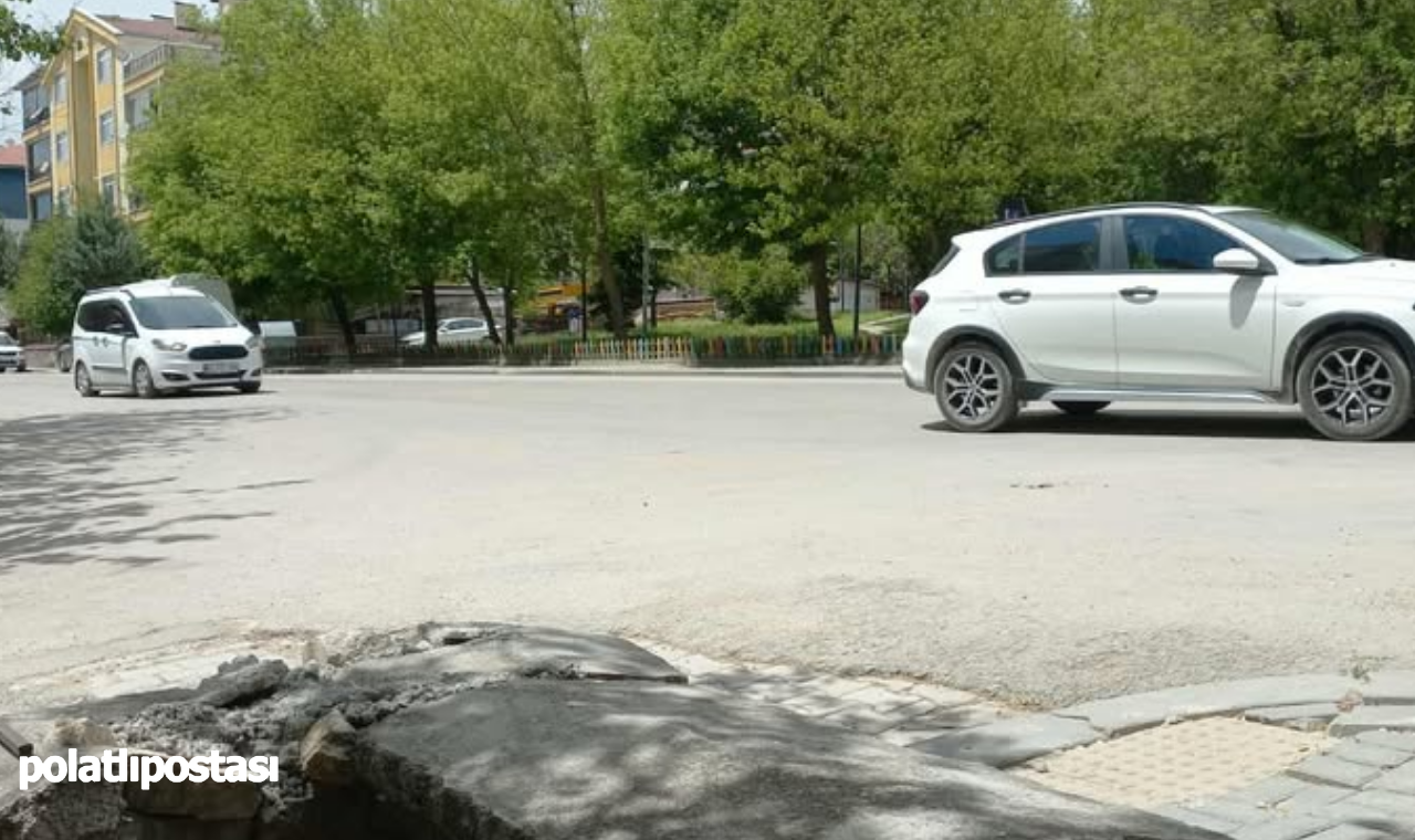 Polatlı Fatih Mahallesi'nde Kasise Ihtiyaç Çağrısı Çocuklar Ve Yaşlılar Için Tehlike Var! (1)