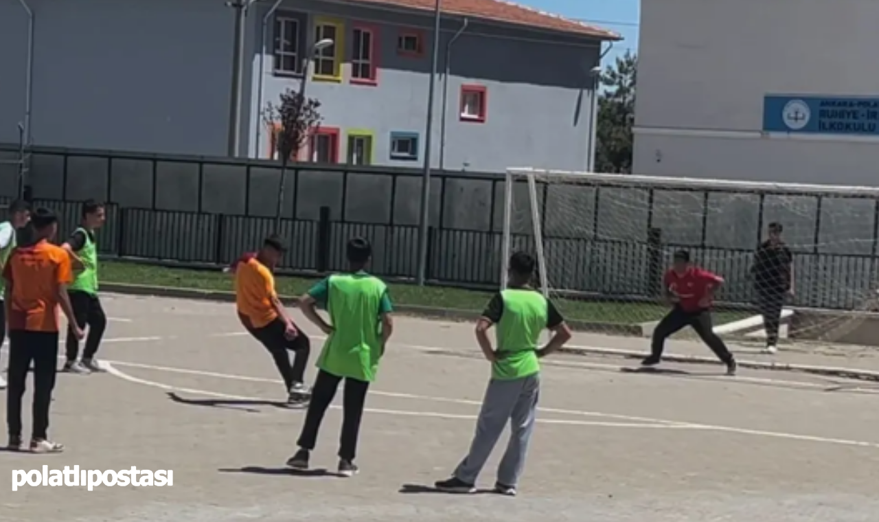 Polatlı Gevher Nesibe Mesleki Ve Teknik Anadolu Lisesi'nde Kimya Sınıflarından Çifte Spor Başarısı! (2)