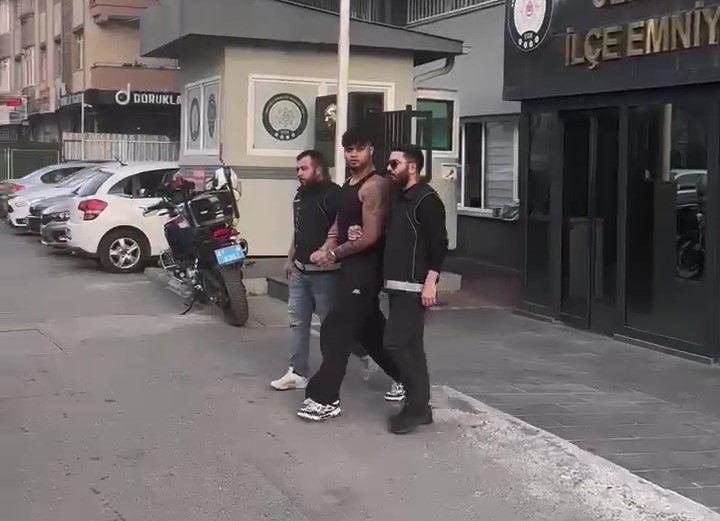 Rapçi Lvbel C5’In Adliyeye Sevk Anları Ortaya Çıktı (1)