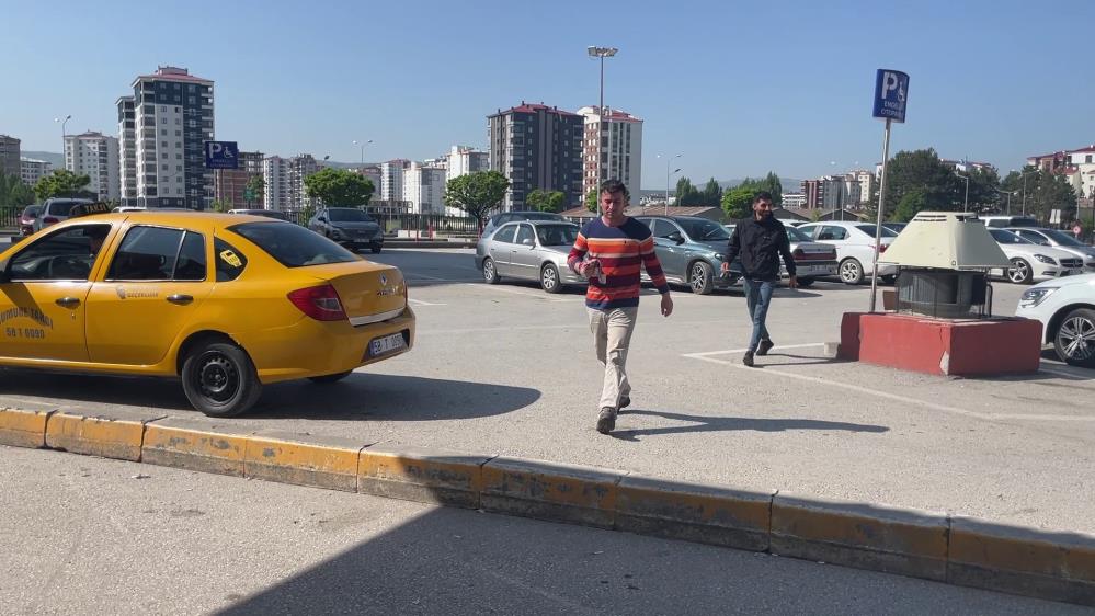 Acemi Kasaplar Hastanelik Oldu! (2)