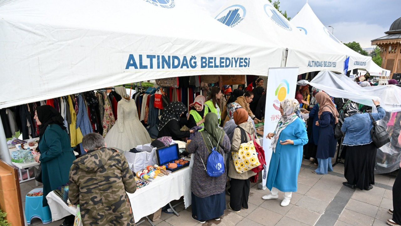 Altındağ’da Geri Dönüşümle Filistin’e Yardım Eli Uzandı (1)