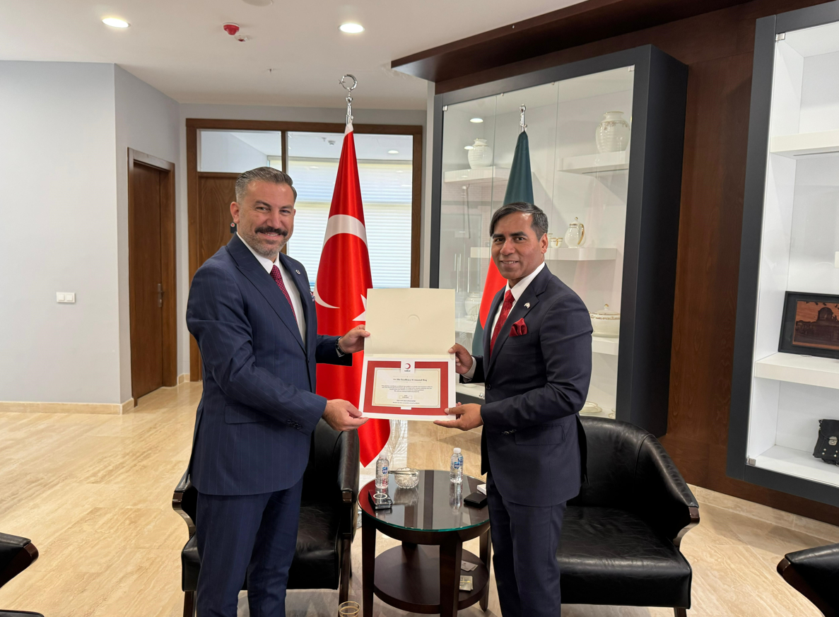 Ankara’daki Üç Büyükelçiden Kızılay’a Kurban Vekaleti  (5)