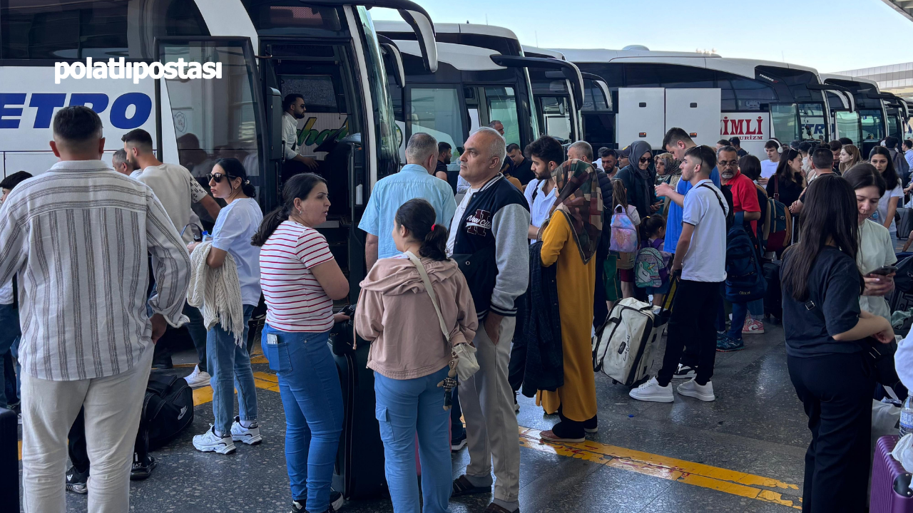Arefe Gününde Aşti̇’de Yoğun Kalabalık!  (2)