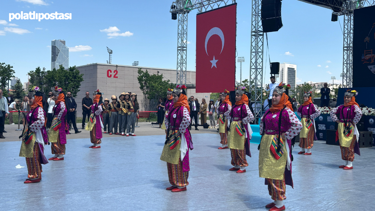Bakan Tekin, Başkentteki Festivalin Açılışını Gerçekleştirdi (2)