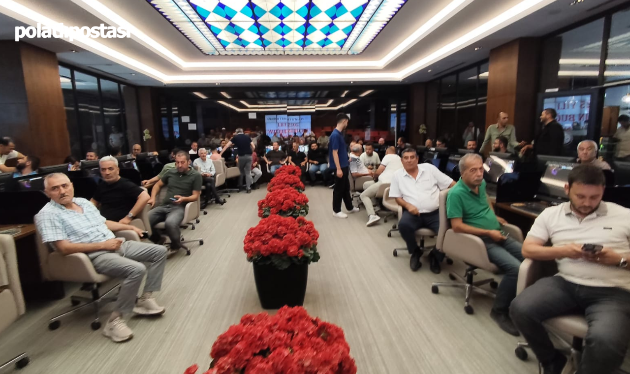 Polatlı Ticaret Borsası'nda Rekor Fiyatla Ilk Buğday Alımı Gerçekleşti! (1)