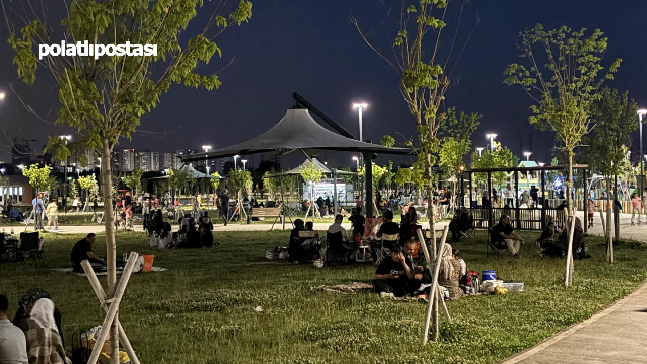 Serinlemek Isteyenler Sincan Park’a Akın Etti  (2)