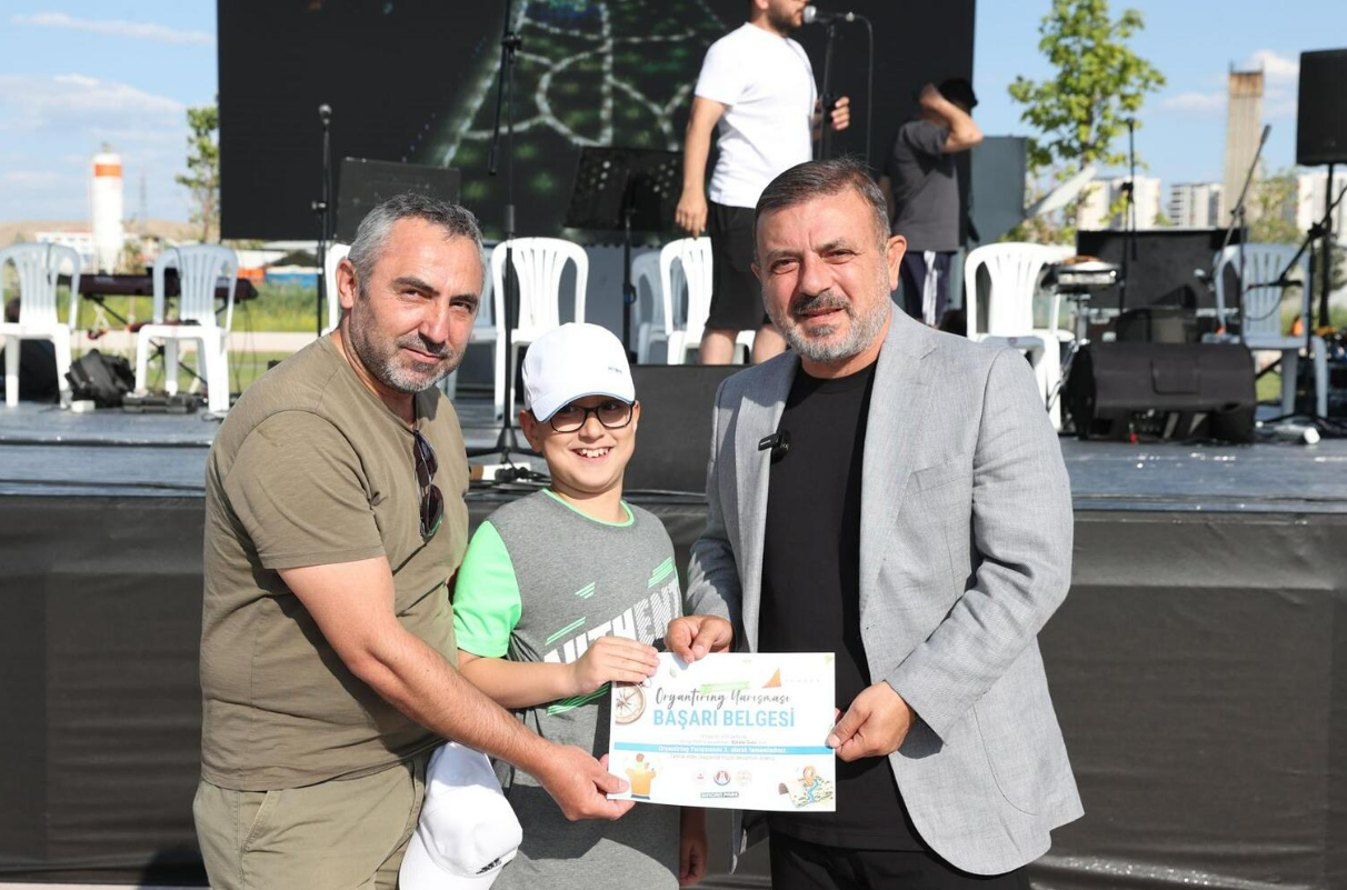 Sincan’da Babalar Günü’ne Özel Oryantiring Heyecanı  (1)