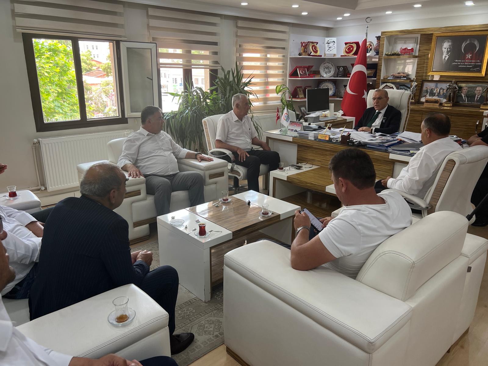 Ziraat Odası Başkanlarından Ayaş Belediyesine Tam Destek Ziyareti  (2)