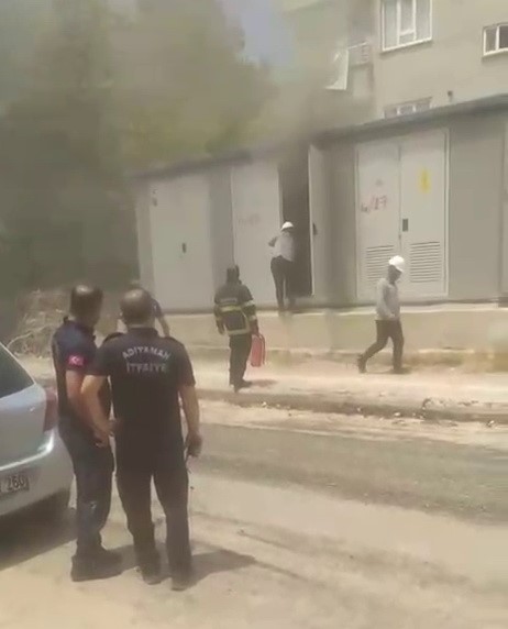 42 Dereceyi Aşan Sıcaklık Trafoyu Yaktı! (1)
