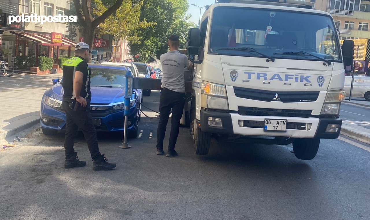 Ankara Ziya Gökalp Caddesi'nde Trafik Operasyonu Araçlar Çekiliyor (2)