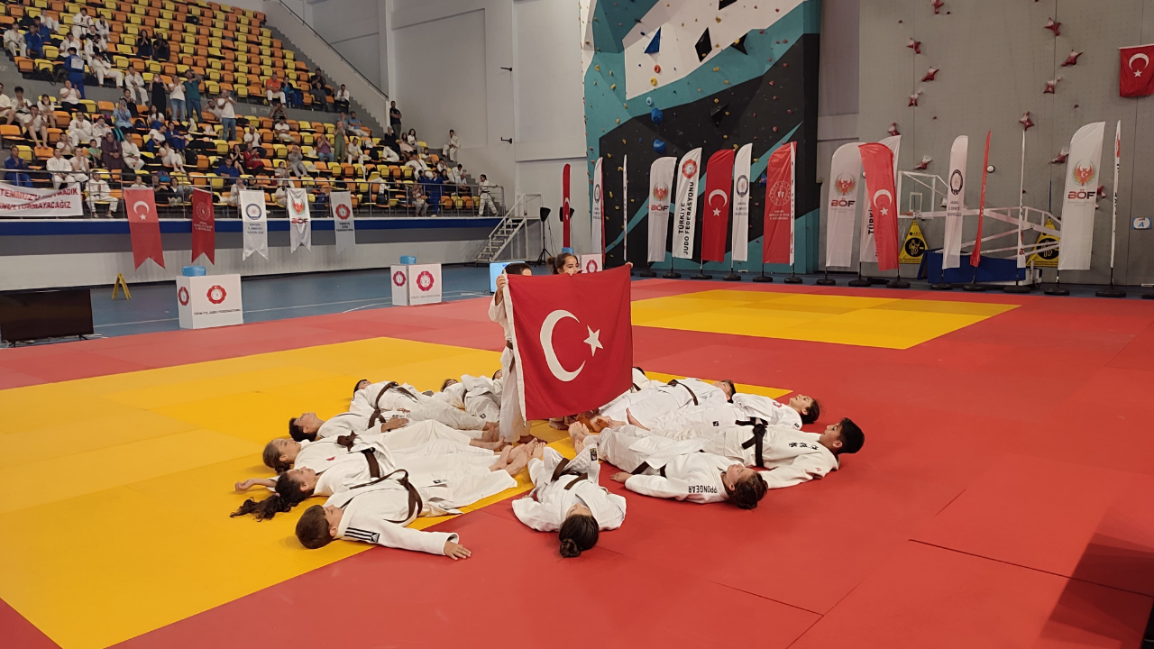 Ankara'da 15 Temmuz Emniyet Şehitleri Dualarla Anıldı (1)
