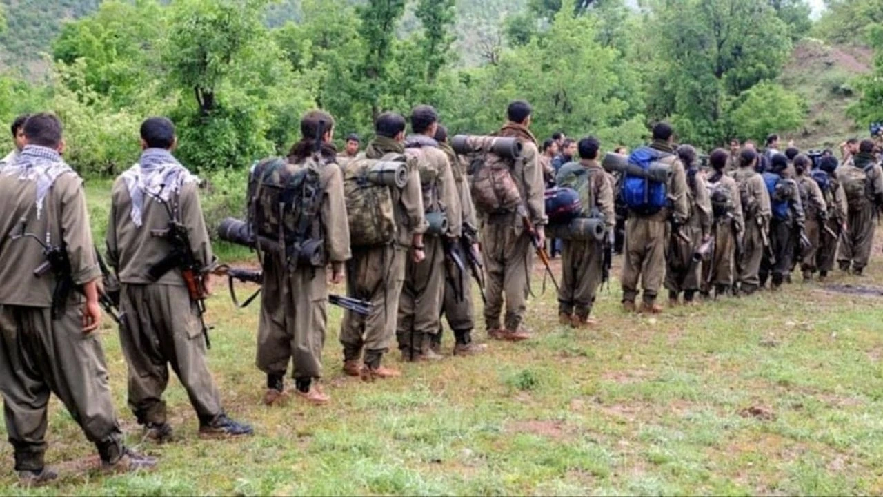 Bugün, Pkk Silah Bırakacak Yer Gizli Tutuldu, Yayın Yok! (2)