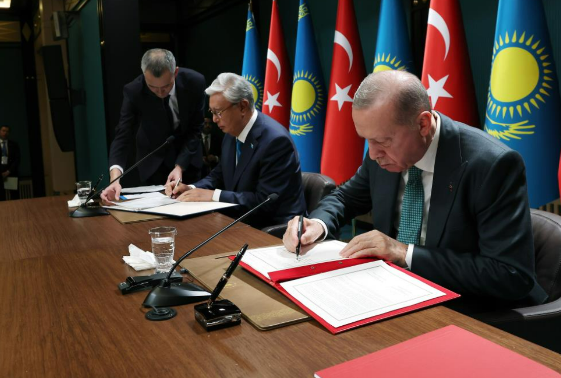 Cumhurbaşkanı Recep Tayyip Erdoğan, Kazakistan Anlaşma (1)