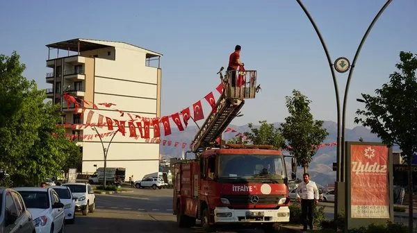 Cumhurbaşkanı’nın Talimatıyla Şırnak, Türk Bayraklarıyla Donatıldı (1)
