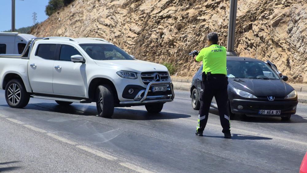 Dilan Çıtak Polis 3