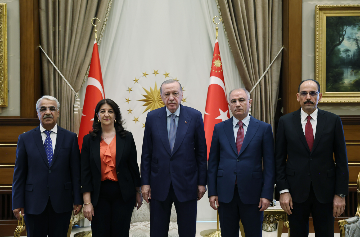 Erdoğan, Dem Parti Heyetini Kabul Etti!  (3)1