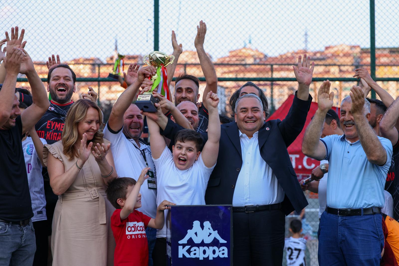 Keçiören Belediye Başkanı Özarslan, Futbol Turnuvasında  (2)