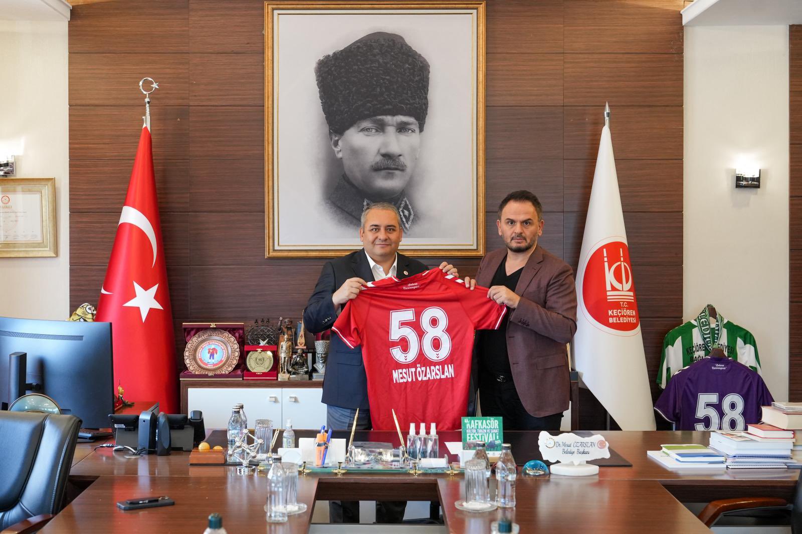 Keçiören Belediye Başkanı Özarslan, Keçiörengücü Yönetimini Ağırladı (1)
