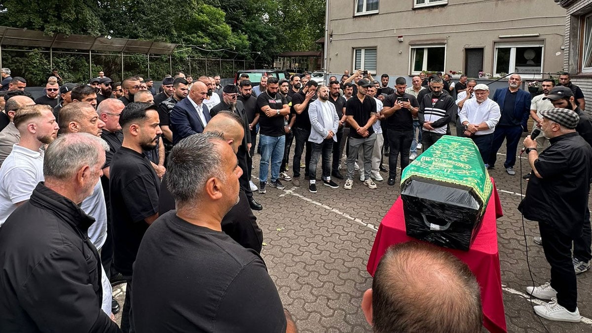 Muhammed Yakut’un Cenaze Töreni Almanya’da Yapıldı-1