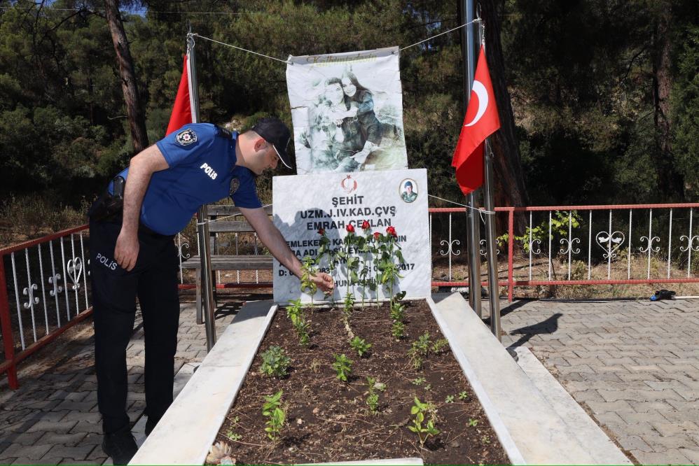 Şehit Emrah Ceylan, Şehadetinin Yıl Dönümünde Dualarla Anıldı (2)