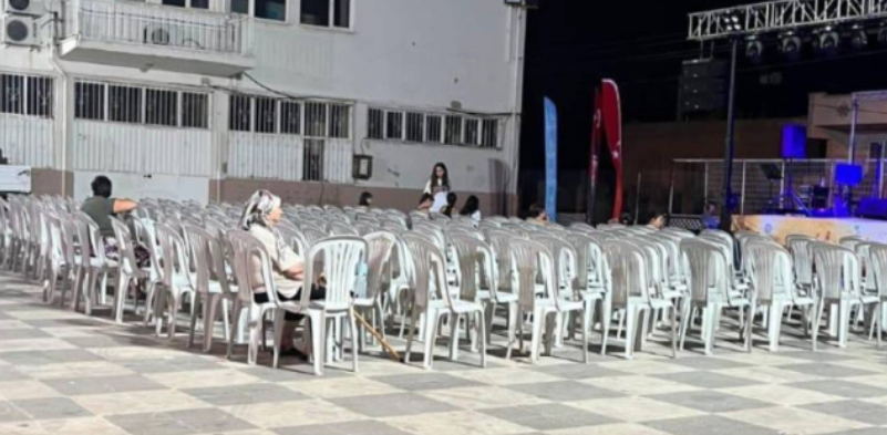 Ak Parti’ye Geçen Çerçioğlu’na Tepki Sandalyeler Boş Kaldı (2)
