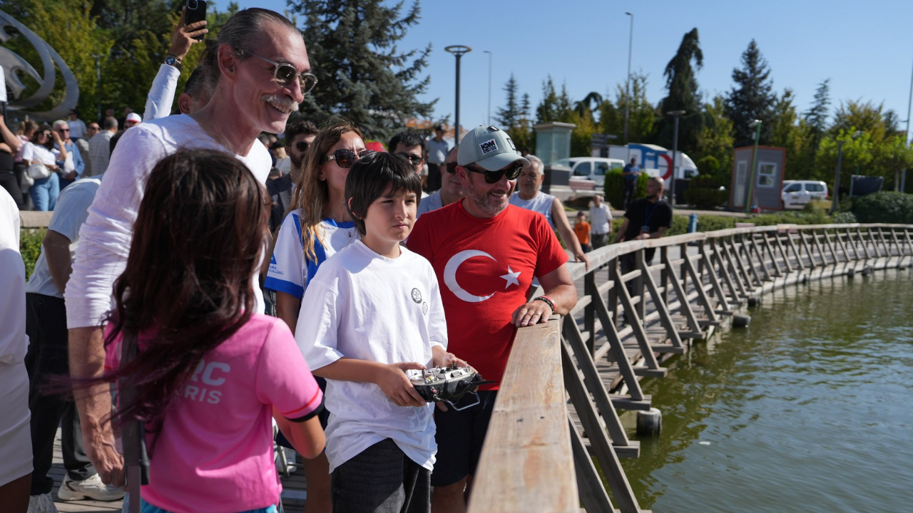 Etimesgut'ta Zafer Ruhu, Yelkenli Yarışlarıyla Taçlandı (2)