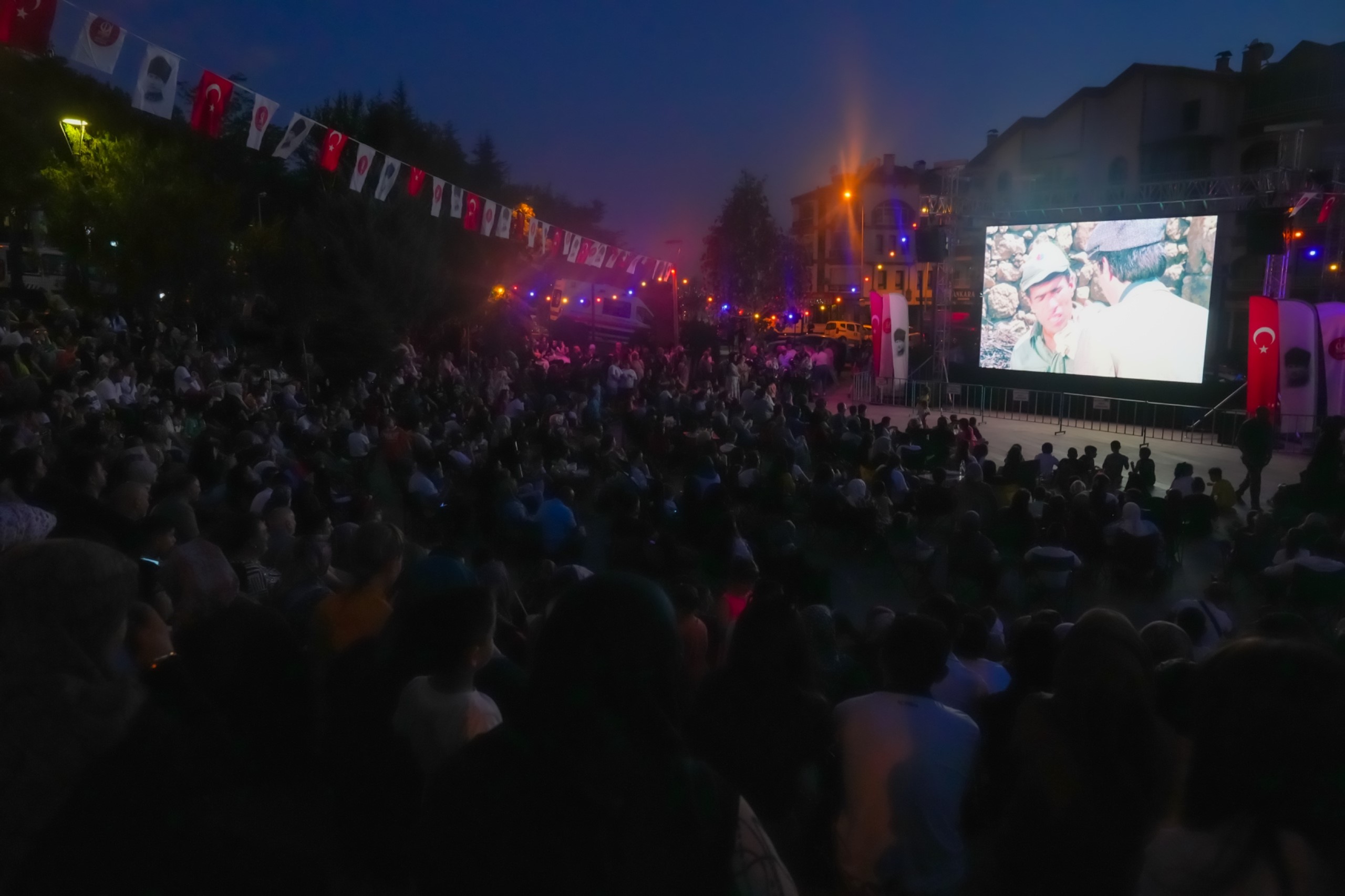 Keçiören’de Açık Hava Sinema Etkinliği Ilgi Görüyor (2)