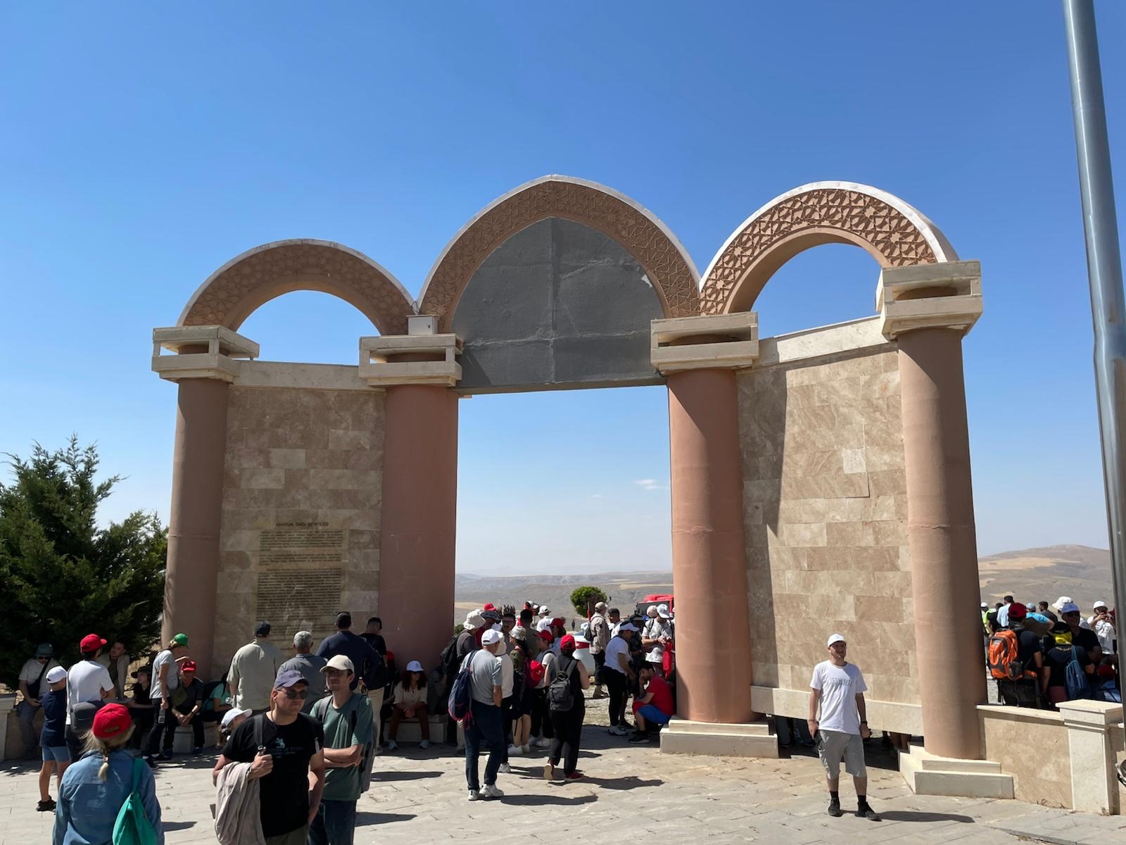 Mangal Dağı Şehitliği-1