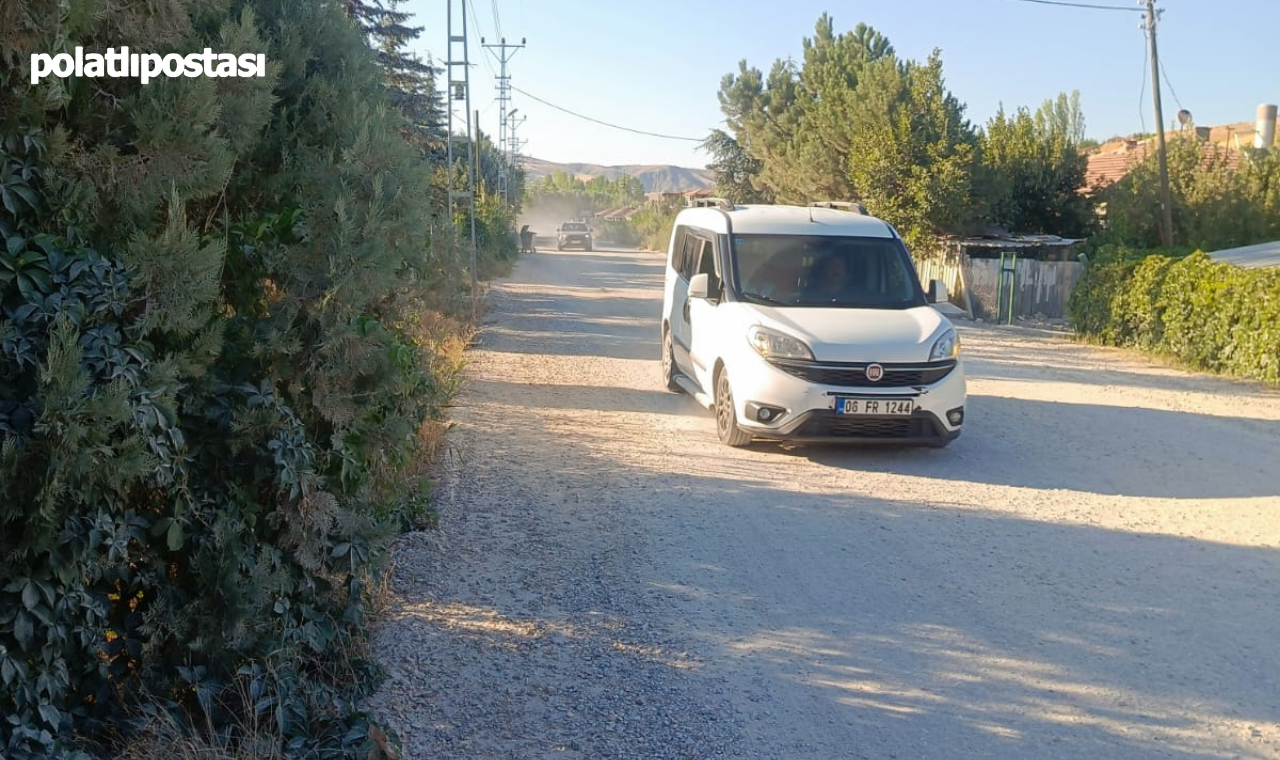 Pursaklar Sirkeli Mahallesi'ne Asfalt Hala Atılmadı 4 Aydır Mahalleli Toz Yutuyor (1)