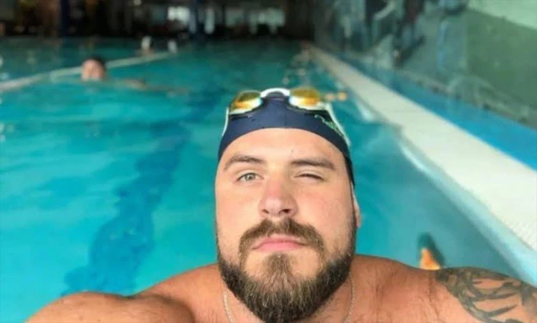 Rus Yüzücü