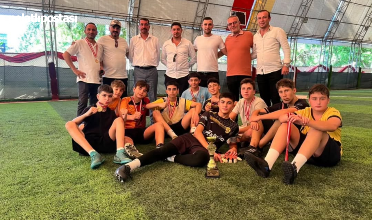 Şampiyonluk Menteşe Camii'nin! Polatlı'da Yaz Kur'an Kursları Futbol Turnuvası Nefes Kesti (1)