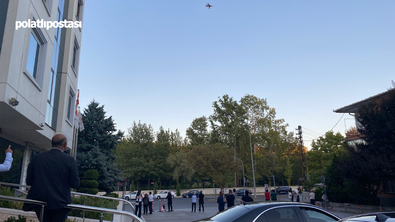 Solotürk'ün Başekntteki Prova Uçuşu Nefes Kesti (2)