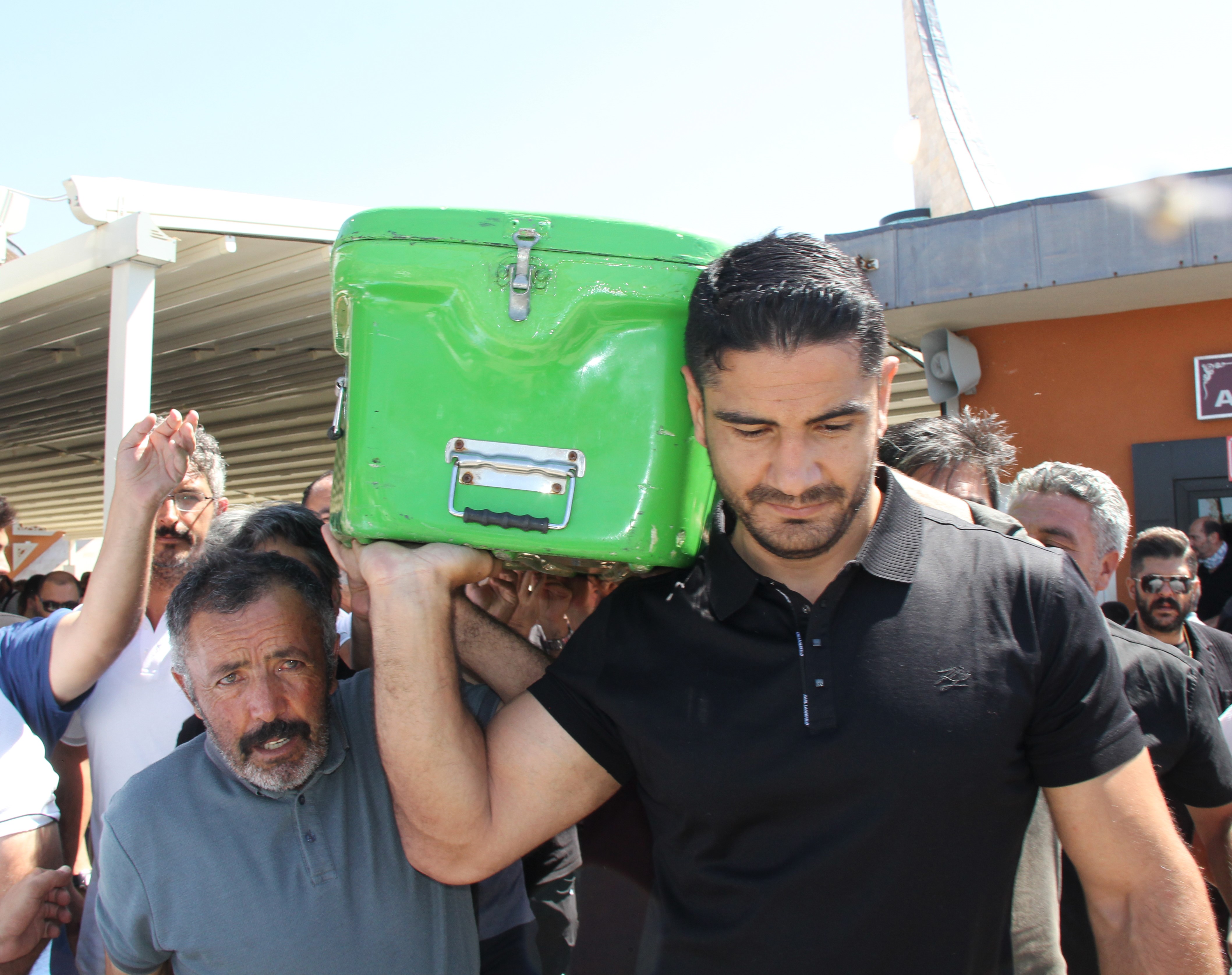 Taha Akgül 1
