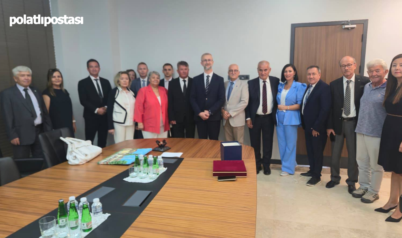Ukrayna Büyükelçiliğinde Kırım Tatar Buluşması (1)