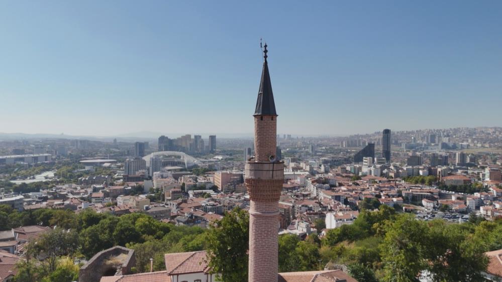 Ankara’nın Ilk Fetih Camisi Sultan Alaaddin Camii Tarihe Işık Tutuyor (2)