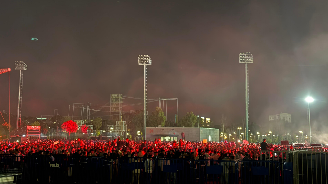 Başkentliler Murat Dalkılıç Konserinde Buluştu (2)