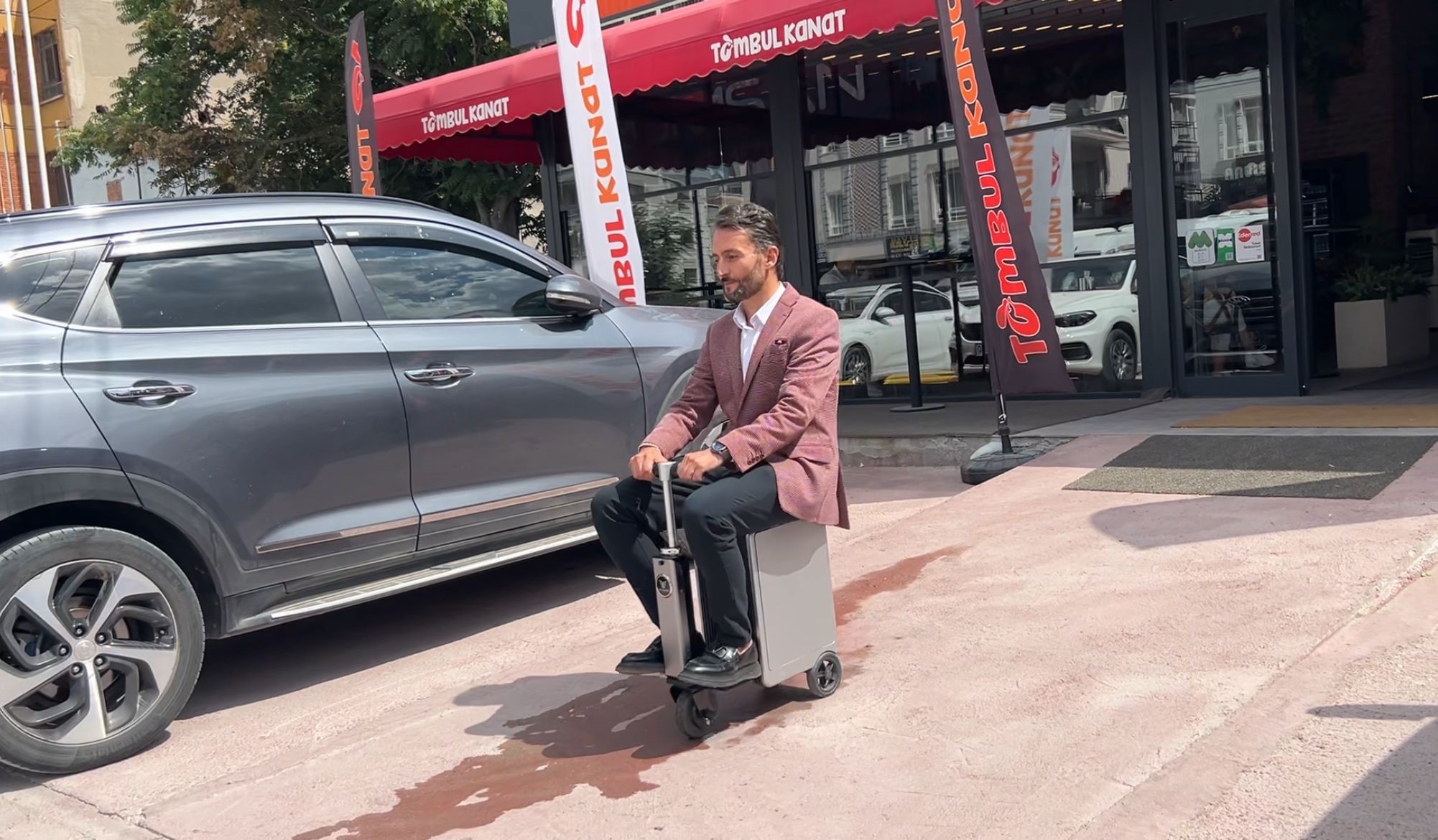 Başkentte Scooter Valiz Denemesi Ilgi Odağı Oldu (2)