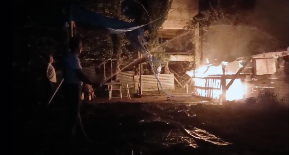 Fındık Deposunda Yangın! Tonlarca Fındık Küle Döndü (2)