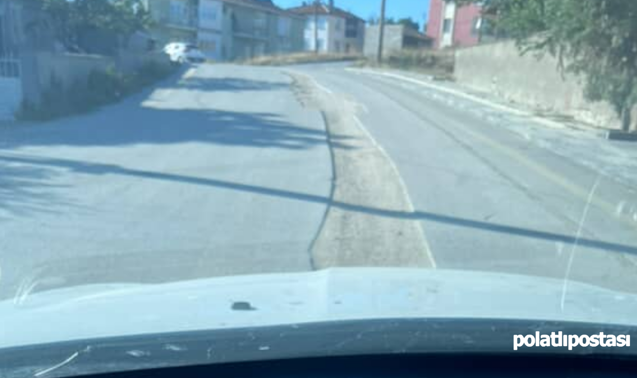 Gülveren Mahallesi Sakinleri Tepkili Yollar Köstebek Yuvası Gibi (1)