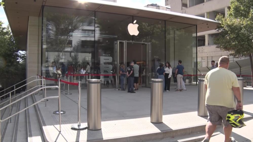 Iphone 17 Türkiye’de Beklenen Ilgiyi Görmedi (1)