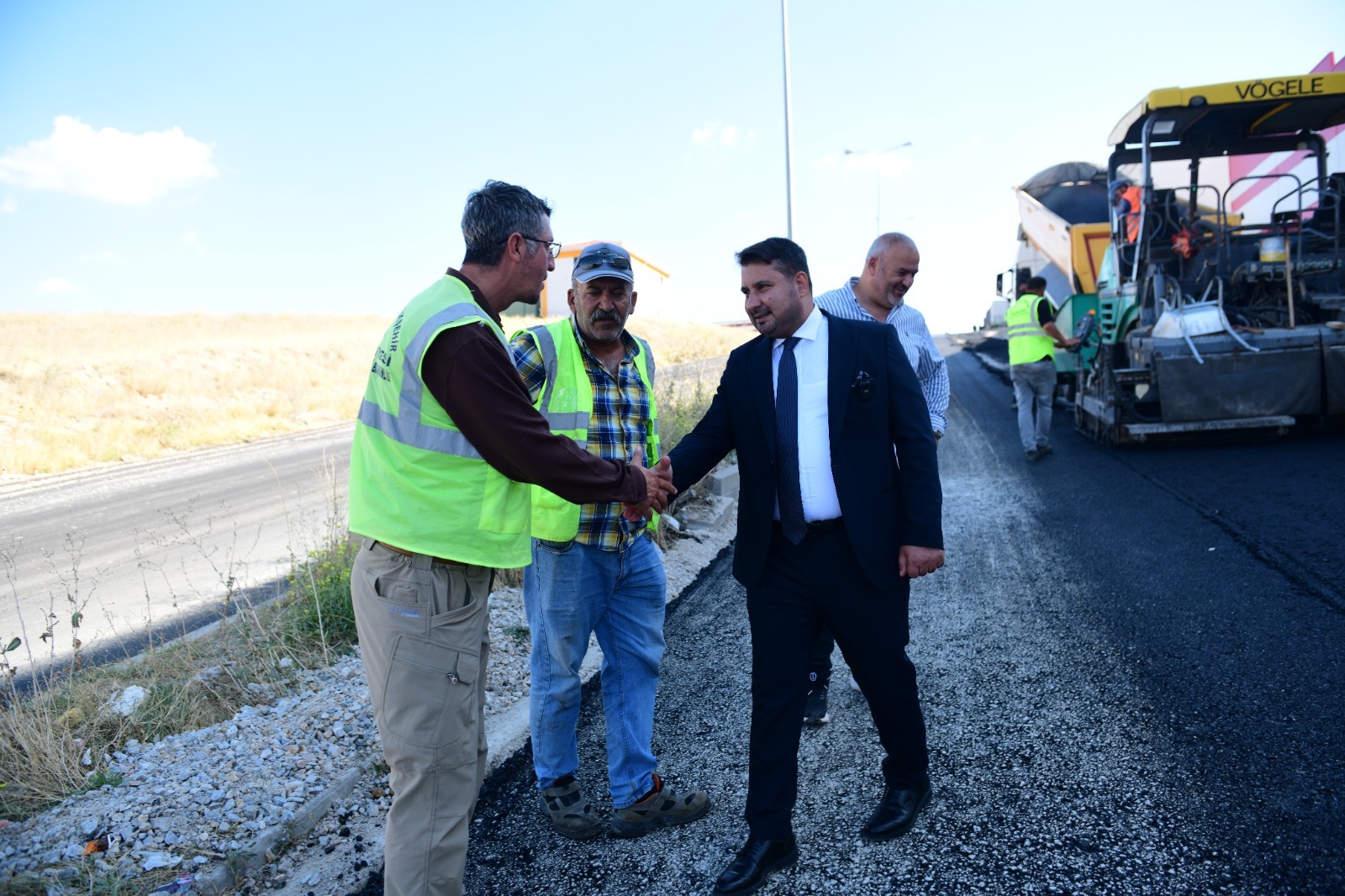 Kahramankazan’da, Asfalt Çalışmaları Hız Kesmeden Sürüyor (3)