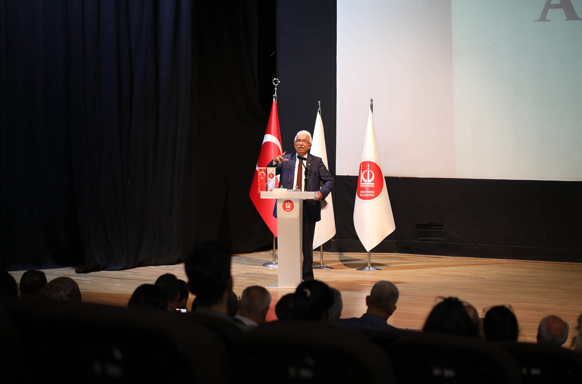Keçiören’de Medeniyetimizin Mayası Ahilik' Konferansı Düzenlendi (2)