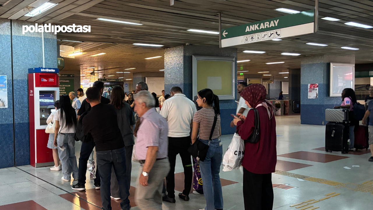 Öğrenciler 'Başkentkart' Gişelerine Akın Etti (3)