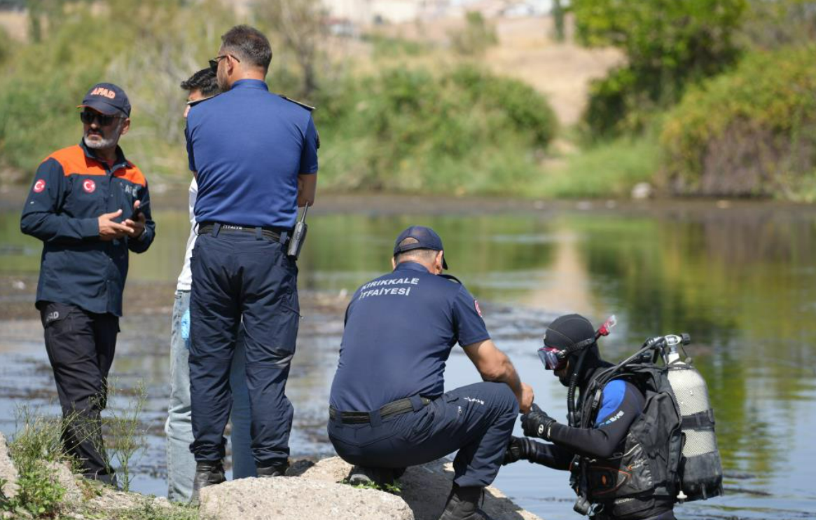 Piknik Keyfi Acı Bitti İki Arkadaş Akıntıya Kapıldı, (3)